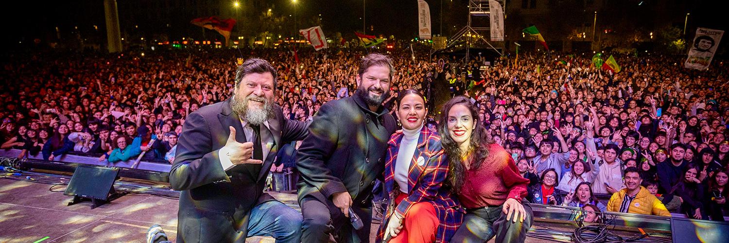 Presidente de la República, ministra de las culturas , subsecretaria del Patrimonio Cultural y animador en Festival de los Patrimonios