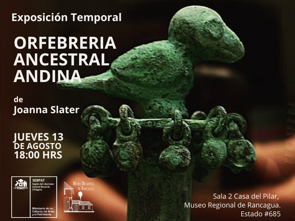 Foto de un cetro chimú, con el texto Orfebrería Ancestral Andina